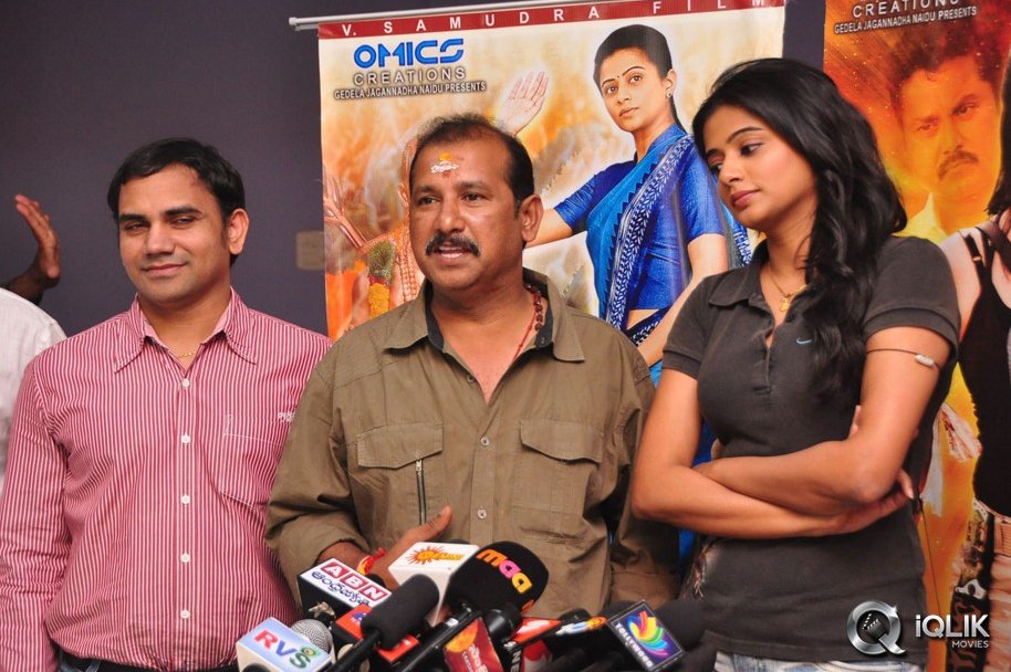 Chandi-Movie-Premier-Show-Press-Meet